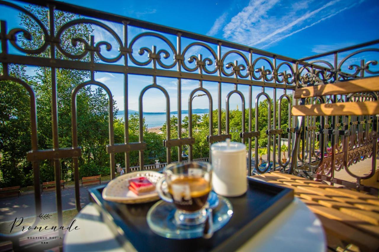Hotel Residence Promenade Burgas Stad Buitenkant foto View from the balcony of the hotel