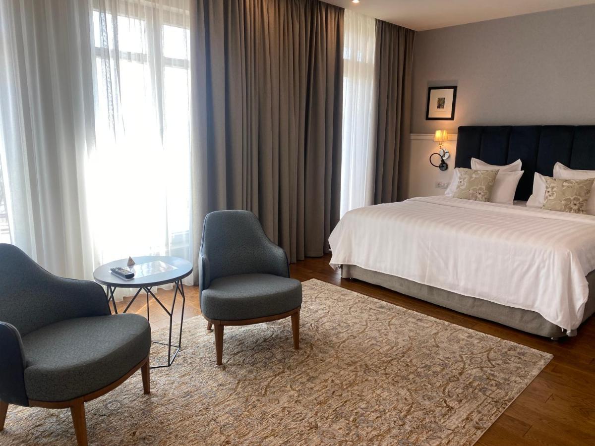 Hotel Residence Promenade Burgas Stad Buitenkant foto A room at the hotel