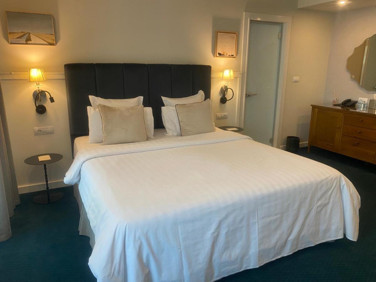 Hotel Residence Promenade Burgas Stad Buitenkant foto A bedroom at the hotel