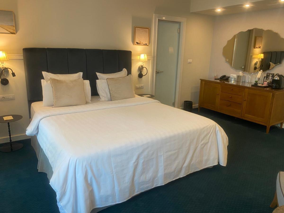Hotel Residence Promenade Burgas Stad Buitenkant foto A bedroom at the hotel