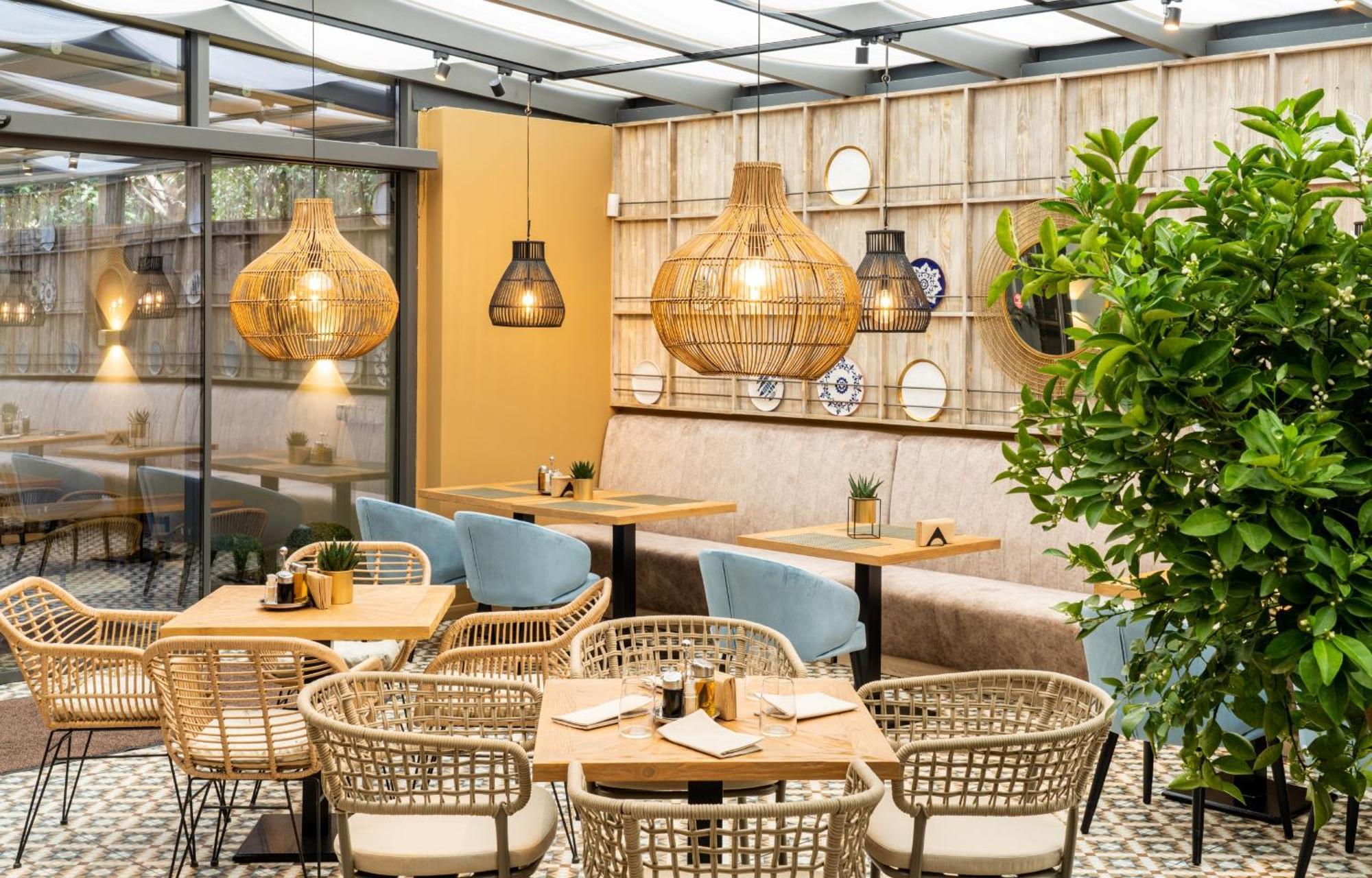 Hotel Residence Promenade Burgas Stad Buitenkant foto Restaurant interior